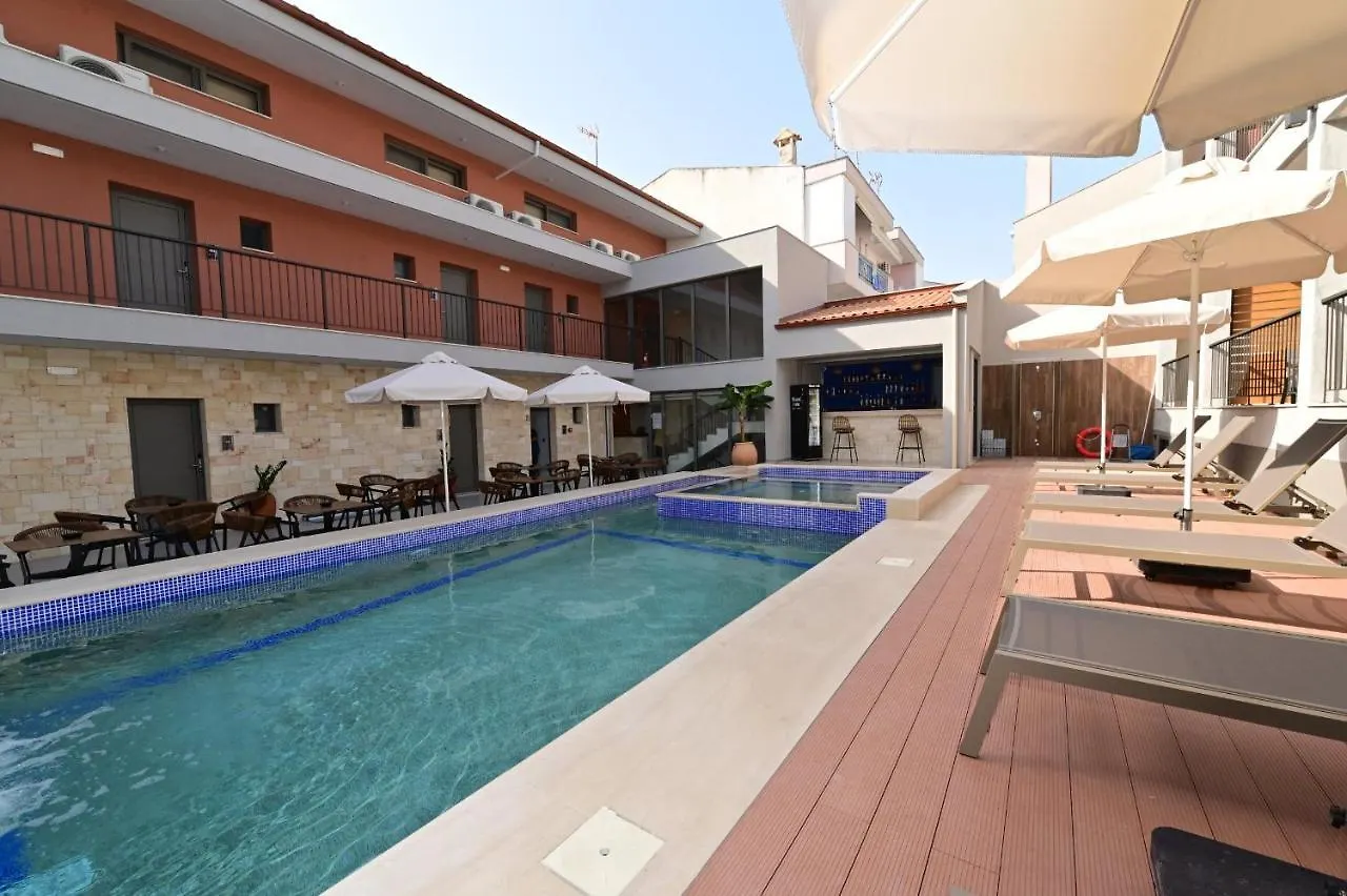 Maltepe Luxury Accommodation By Travel Pro Services Kallithea  Yunanistan