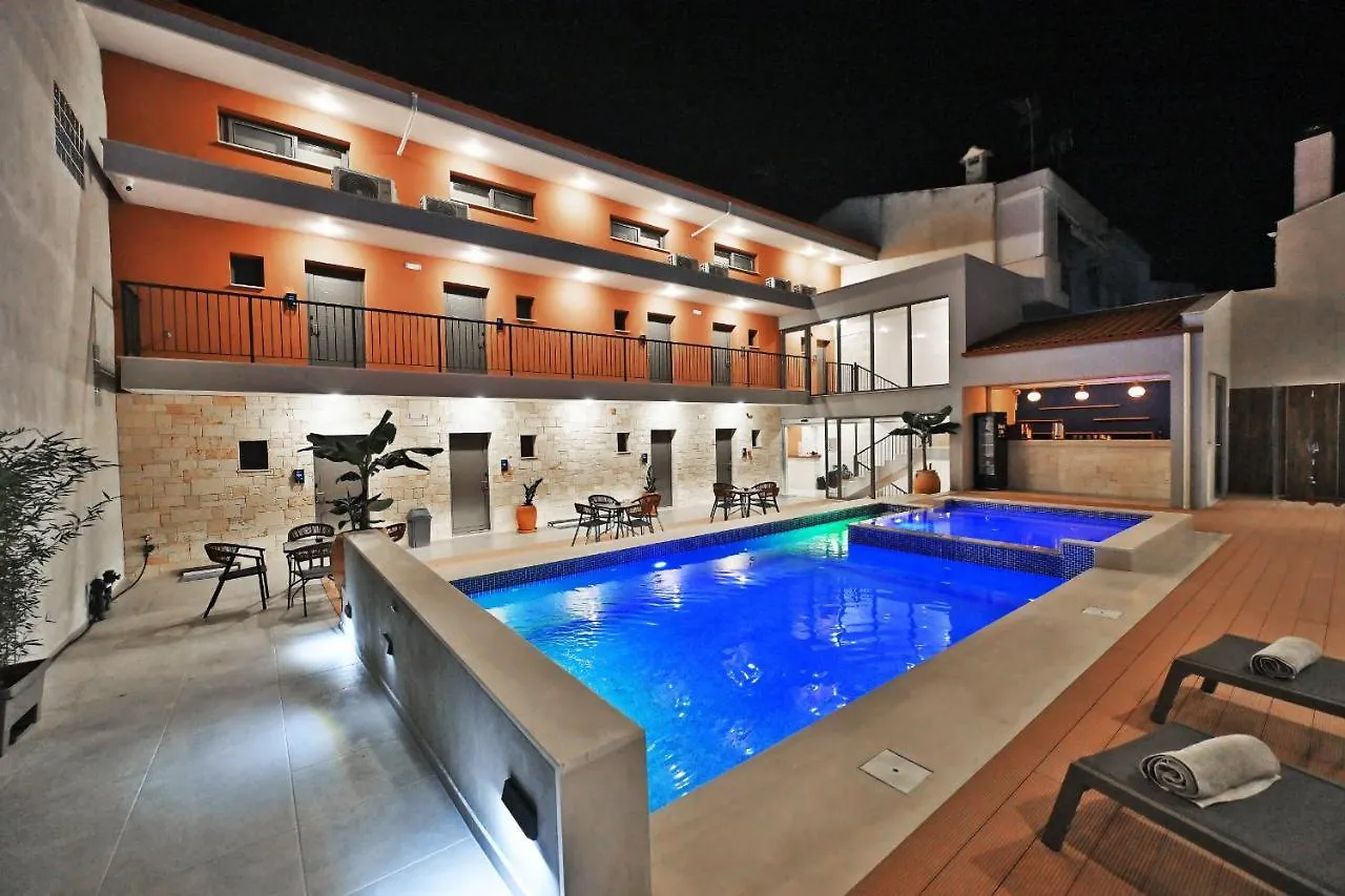 Maltepe Luxury Accommodation By Travel Pro Services Kallithea  Yunanistan