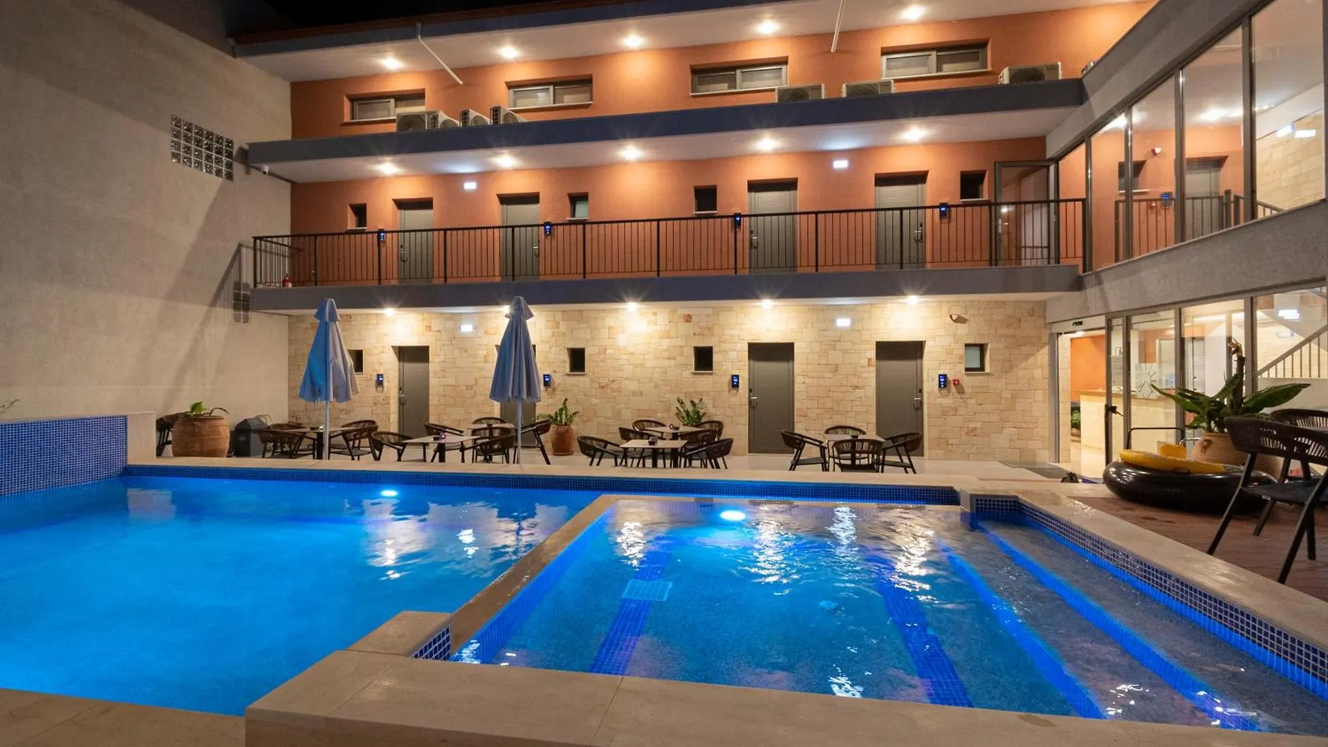 Apart Otel Maltepe Luxury Accommodation By Travel Pro Services Kallithea  Yunanistan